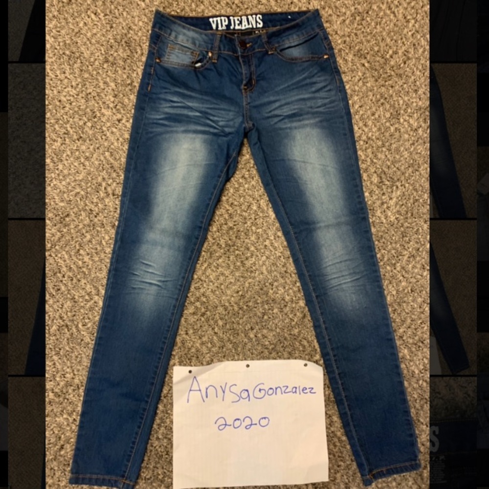 Skinny jeans